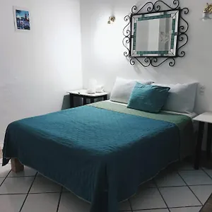 https://alexandross.hotelspuertovallarta.org